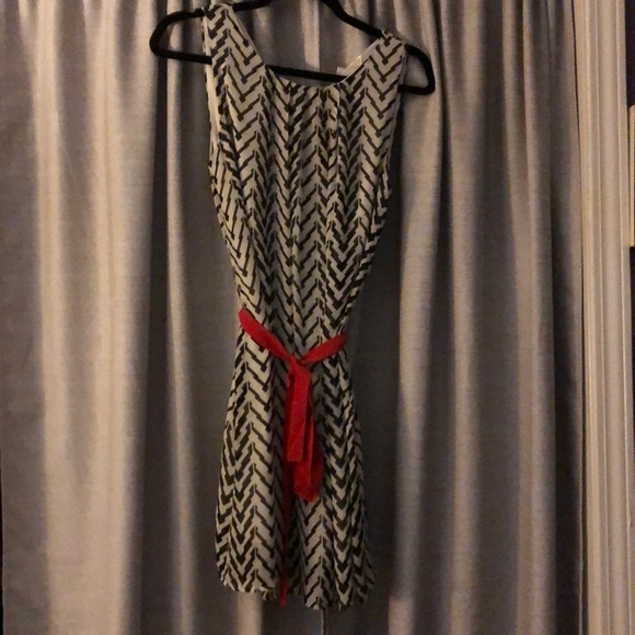 Black and white dress - Picture 1 of 1